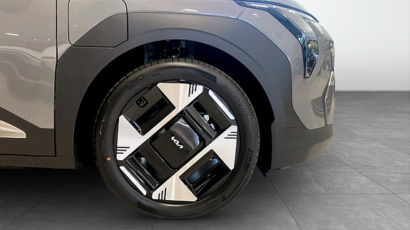 Kia EV3 9 of 10