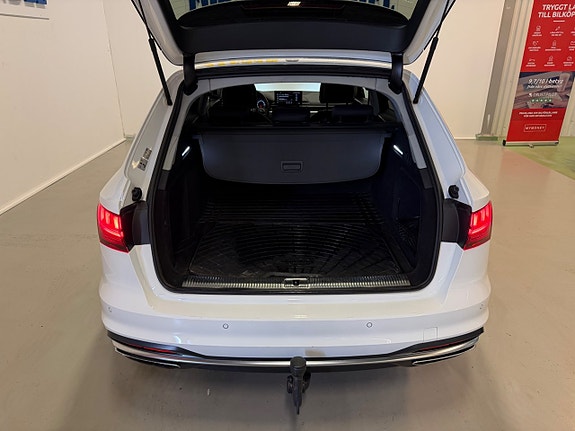 Audi A4 10 of 27