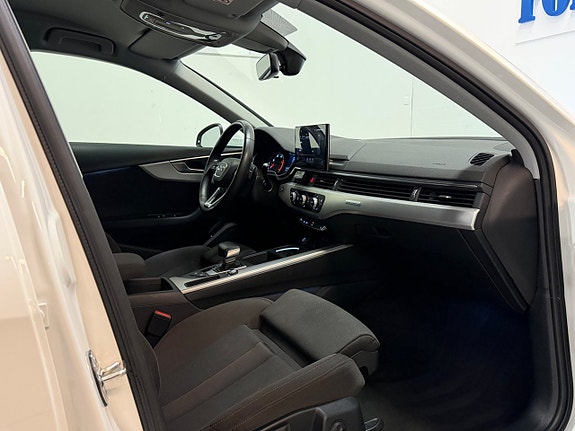 Audi A4 19 of 27
