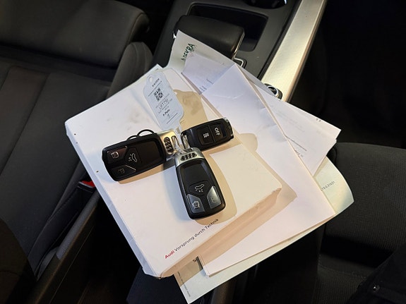Audi A4 25 of 27