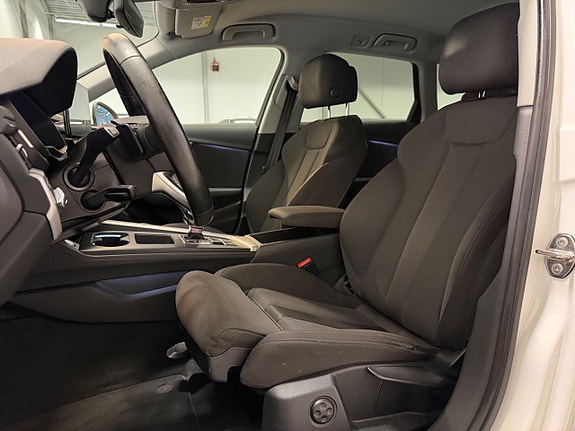 Audi A4 14 of 27