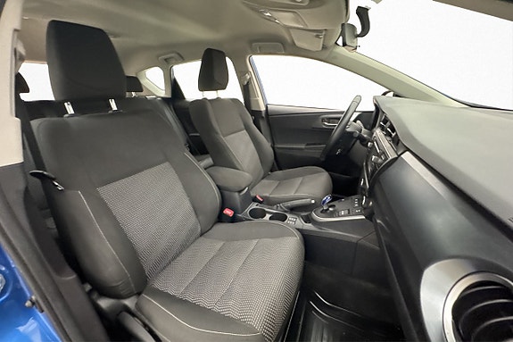 Toyota Auris 17 of 20