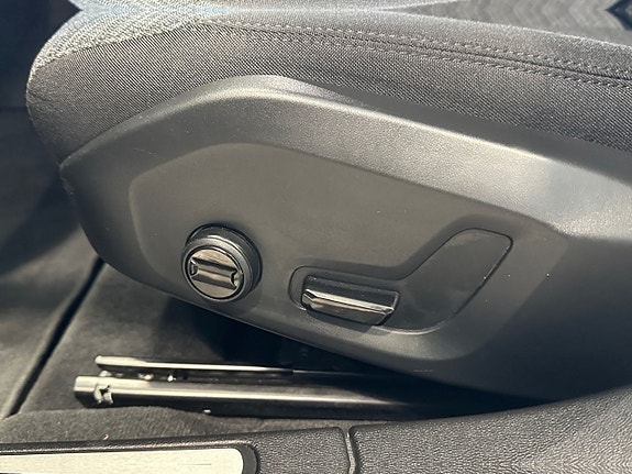 Volvo V60 26 of 26