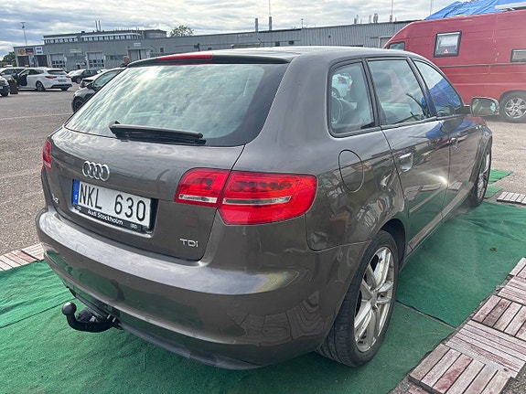 Audi A3 3 of 5