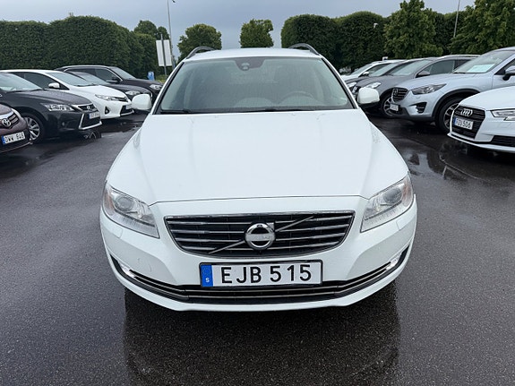 Volvo V70 8 of 21