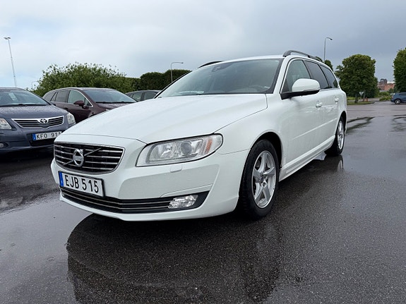 Volvo V70 9 of 21