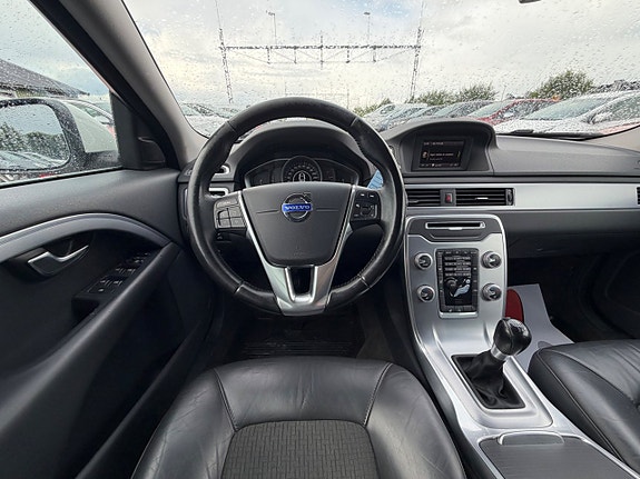 Volvo V70 17 of 21