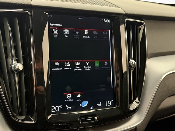 Volvo XC60 22 of 30