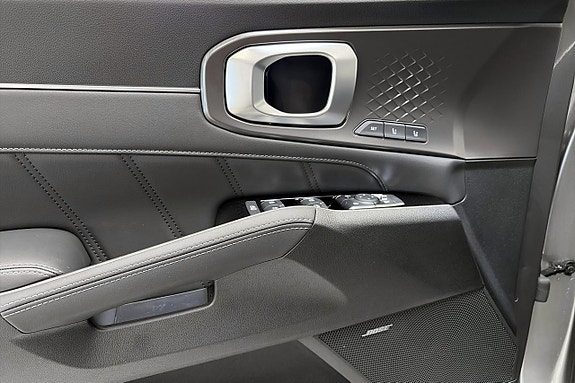 Kia Sorento 18 of 19