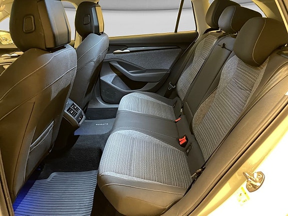 Skoda Superb 5 of 15