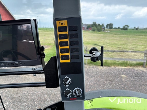 Traktor med lastare - Claas, Arion 440 20 of 30