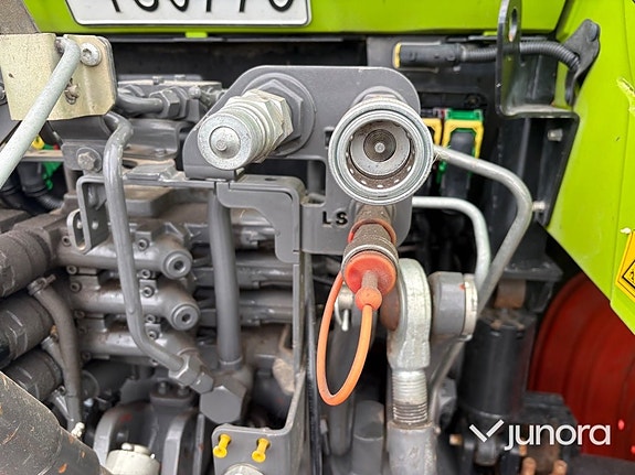 Traktor med lastare - Claas, Arion 440 28 of 30