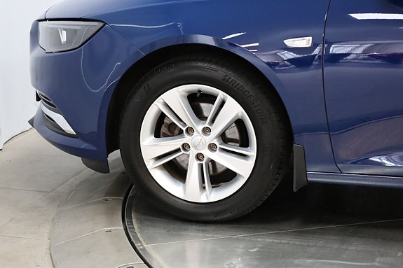 Opel Insignia 22 of 24
