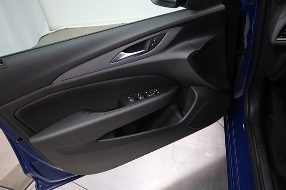 Opel Insignia 20 of 24