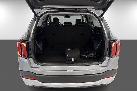 Kia Sorento 14 of 19