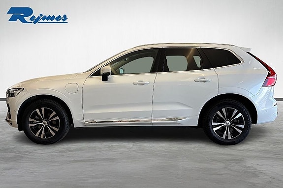 Volvo XC60 4 of 23
