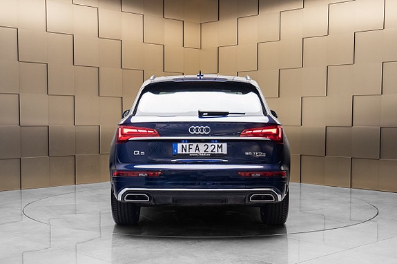 Audi Q5 4 of 5