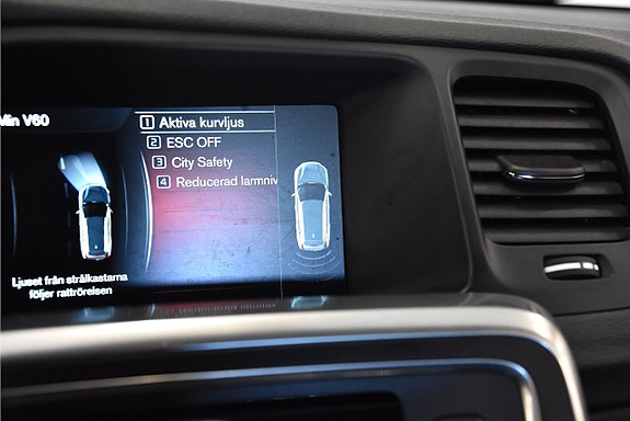 Volvo V60 Cross Country 16 of 22