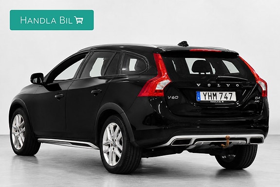 Volvo V60 Cross Country 7 of 22