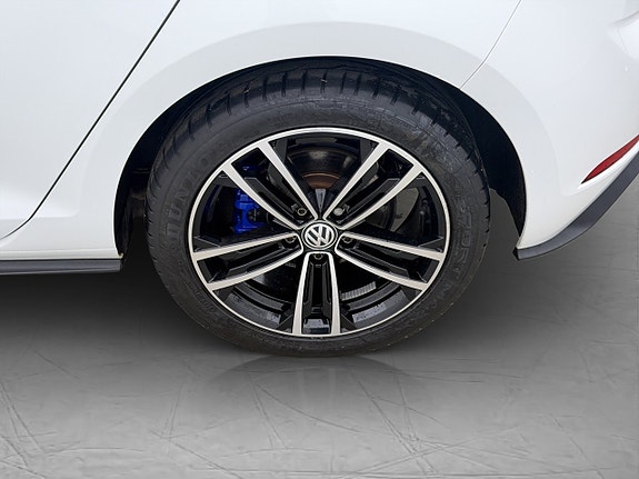 Volkswagen Golf I 26 of 28