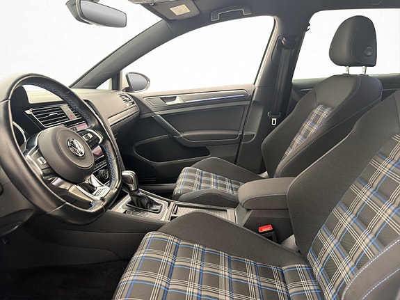 Volkswagen Golf I 15 of 28