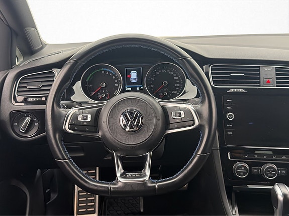 Volkswagen Golf I 13 of 28