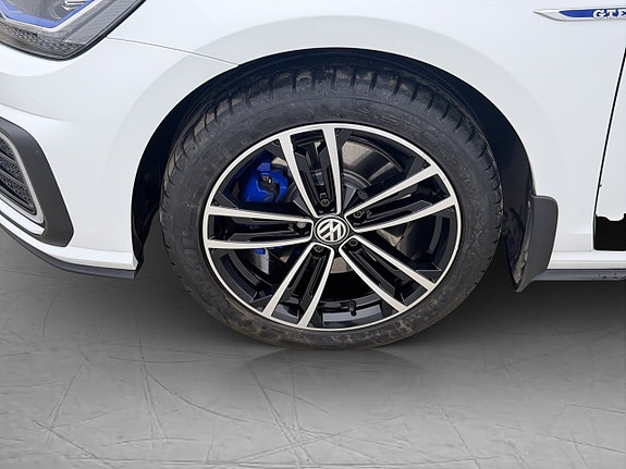 Volkswagen Golf I 25 of 28