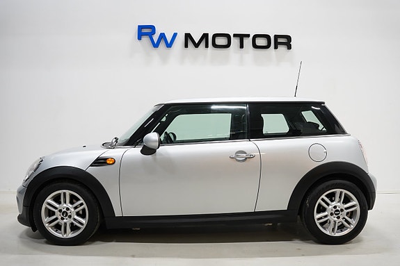 MINI Cooper 3 of 5