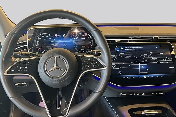Mercedes-Benz E300 de 7 of 16