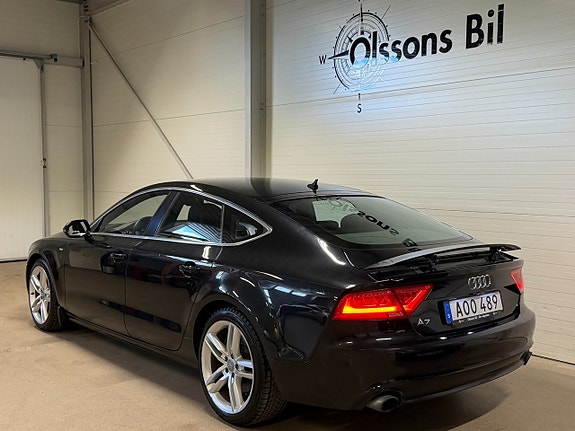 Audi A7 4 of 5