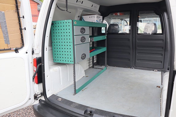 Volkswagen Caddy 14 of 25