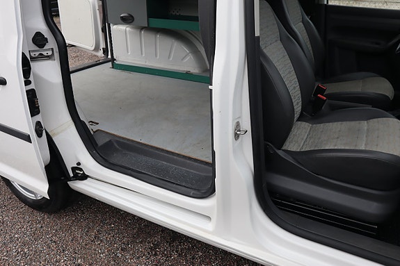 Volkswagen Caddy 16 of 25