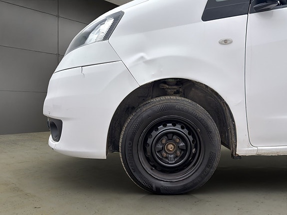 Nissan NV200 24 of 27