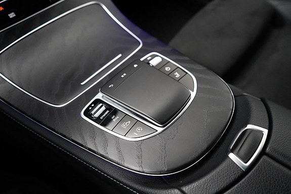 Mercedes-Benz E220 d 14 of 23
