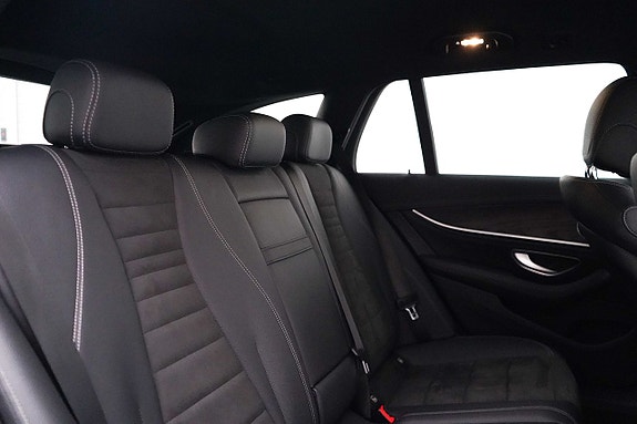 Mercedes-Benz E220 d 17 of 23