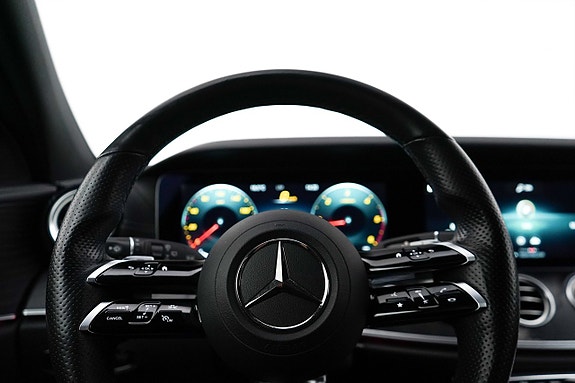 Mercedes-Benz E220 d 9 of 23