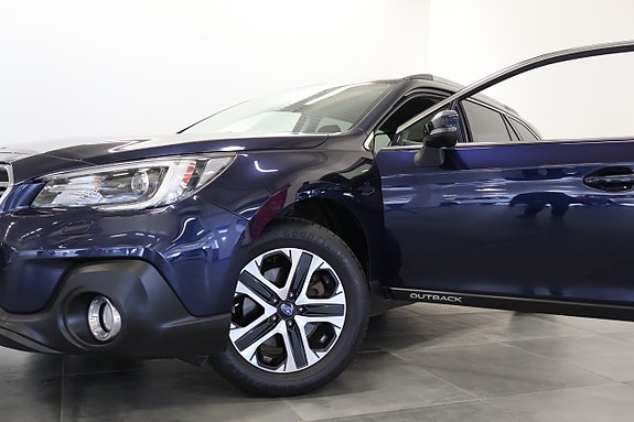 Subaru Outback 2 of 5