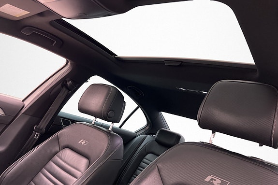 Volkswagen Passat 11 of 28