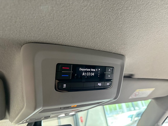 Volkswagen Transporter 12 of 19