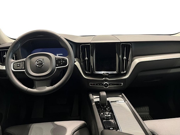 Volvo XC60 5 of 14