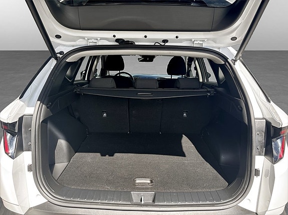 Hyundai Tucson 18 of 18