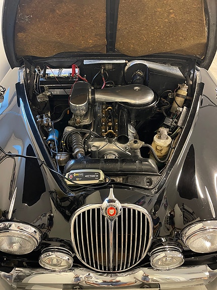 Jaguar XK 7 of 9