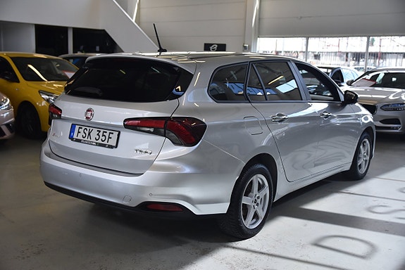 Fiat Tipo 3 of 5