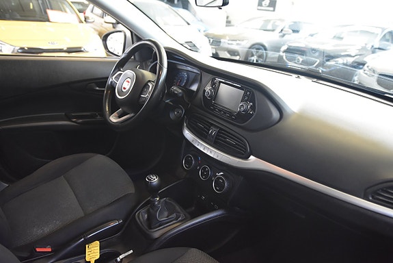 Fiat Tipo 9 of 14