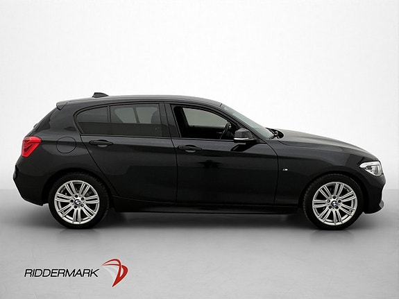 BMW 118d 4 of 5