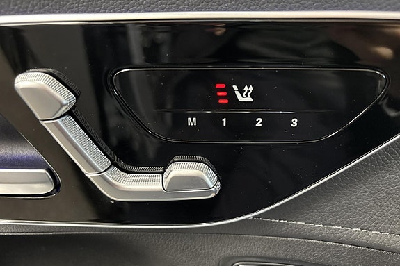 Mercedes-Benz EQE350 19 of 23
