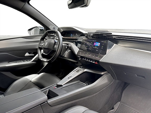 Peugeot 408 13 of 18