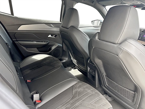 Peugeot 408 14 of 18