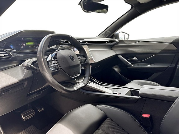 Peugeot 408 4 of 18