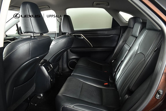 Lexus RX450h 7 of 21